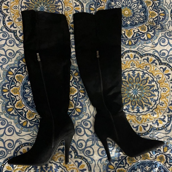 Brand new thigh high heeled boots - Picture 2 of 2